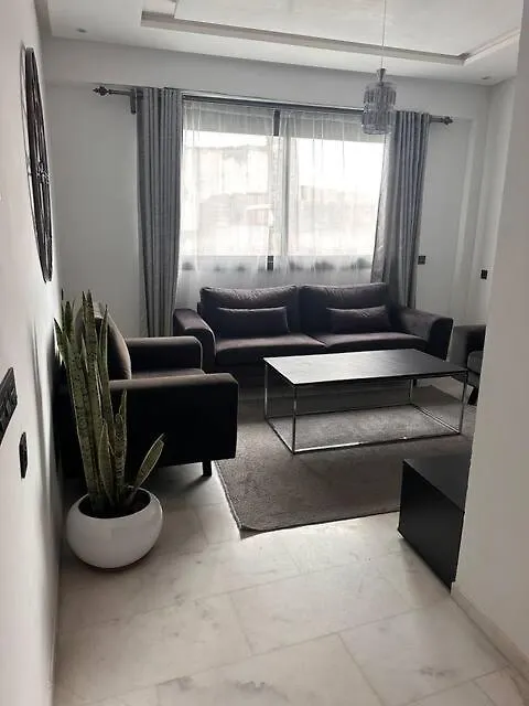 Modern Apartment Near The Beach Agadir 0*,